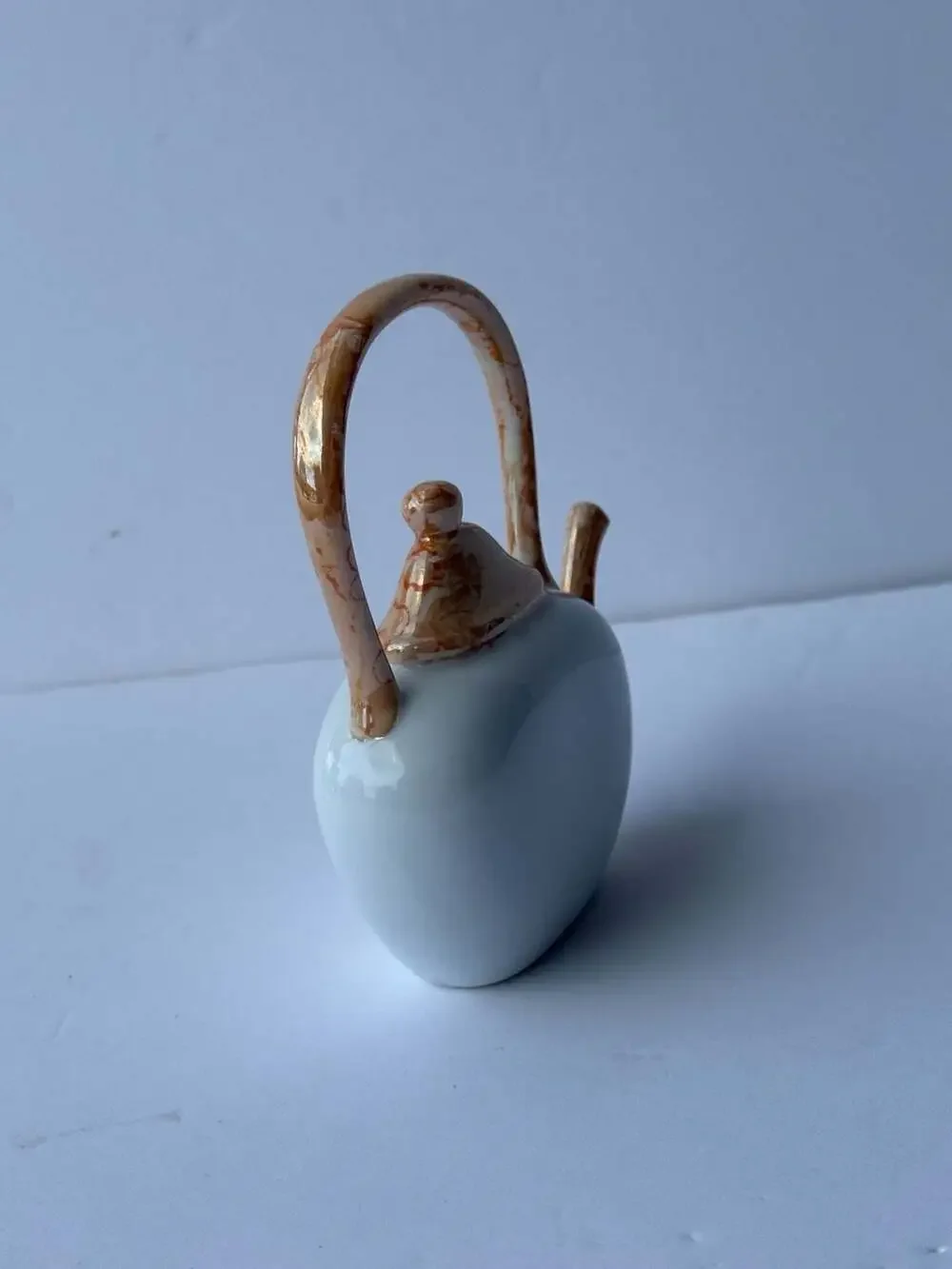 Ceramic Teapot Shaped Quartz Decorative Clock with Paw Print Accents